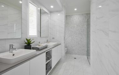 Novara215 Ensuite 2A